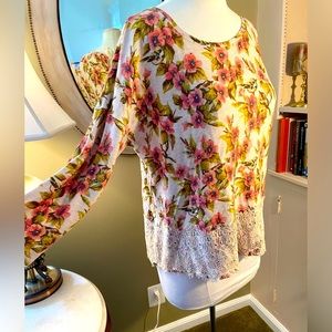 M/L flower blossom soft sweater with lace, ribbon closure. Worn interchangeably